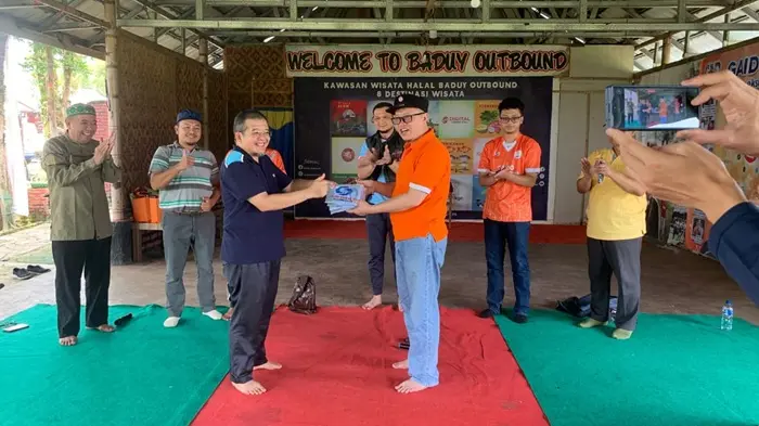Sari Ramada Arafah Bangun Tim Excellent lewat Team Building di Baduy Outbound
