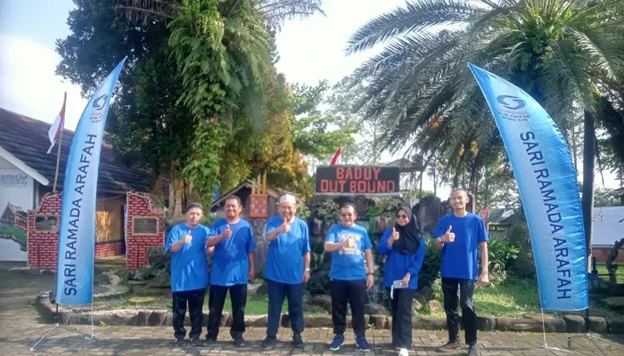 Sari Ramada Arafah Bangun Tim Excellent lewat Team Building di Baduy Outbound